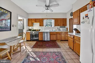 7966 West Beach Dr NW, Washington, DC 20012 - Photo 7