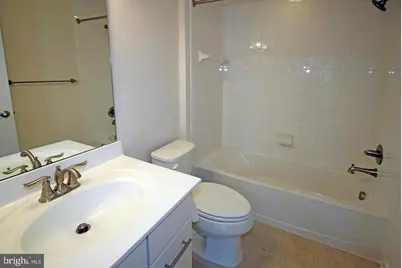 2482 Baldwin Crescent NE, Washington, DC 20018 - Photo 5