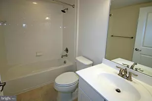 2482 Baldwin Cres NE, Washington, DC 20018 - Photo 23
