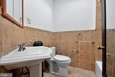 828 Allison Street NW, Washington, DC 20011 - Photo 25