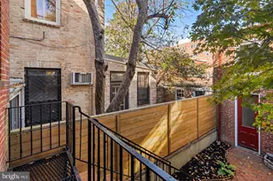 812 E St SE, Washington, DC 20003 - Photo 53