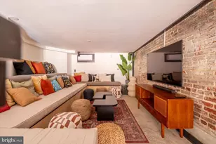 1480 Chapin St NW, Washington, DC 20009 - Photo 7