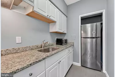 1727 Massachusetts Avenue NW #119, Washington, DC 20036 - Photo 7