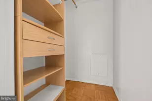 4555 MacArthur Blvd NW, Washington, DC 20007 - Photo 17