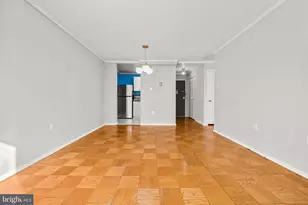 4555 MacArthur Blvd NW, Washington, DC 20007 - Photo 5