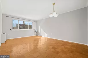 4555 MacArthur Blvd NW, Washington, DC 20007 - Photo 11