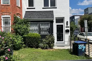 819 12th St NE, Washington, DC 20002 - Photo 1