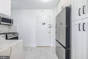 1250 4th Street SW, Washington, DC 20024 - Photo 3