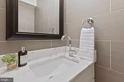 2140 Wisconsin Avenue NW #1, Washington, DC 20007 - Photo 5