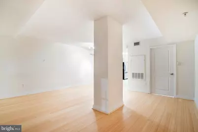 915 E Street NW #103, Washington, DC 20004 - Photo 25