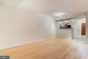 915 E St NW, Washington, DC 20004 - Photo 23