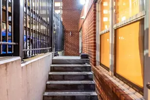 915 E St NW, Washington, DC 20004 - Photo 27