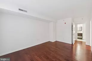 355 I Street SW, Washington, DC 20024 - Photo 17