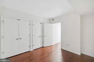 355 I Street SW, Washington, DC 20024 - Photo 23