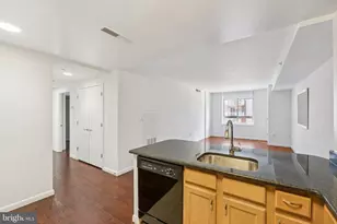 355 I Street SW, Washington, DC 20024 - Photo 29