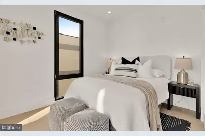 1810 Central Place NE #2, Washington, DC 20002 - Photo 25
