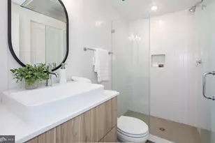 304 Florida Ave NW, Washington, DC 20001 - Photo 17