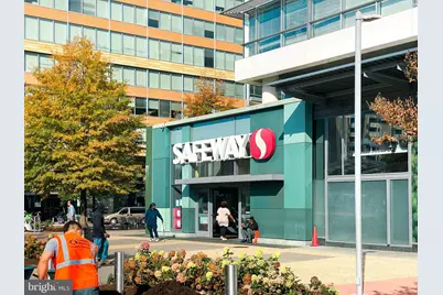 700 7th Street SW #110, Washington, DC 20024 - Photo 37