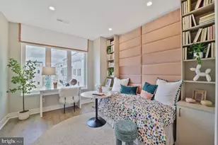 61 Lower Service Ct NW, Washington, DC 20001 - Photo 9