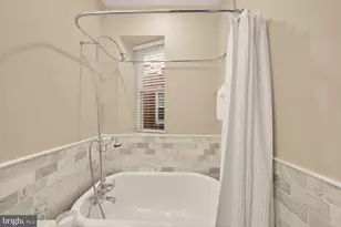 1010 K St NE, Washington, DC 20002 - Photo 29