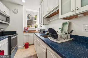 301 G St NE, Washington, DC 20002 - Photo 7