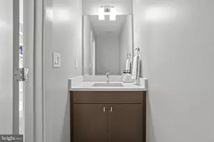 1201 Kenyon St NW, Washington, DC 20010 - Photo 29