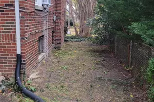 419 Oneida Pl NW, Washington, DC 20011 - Photo 3