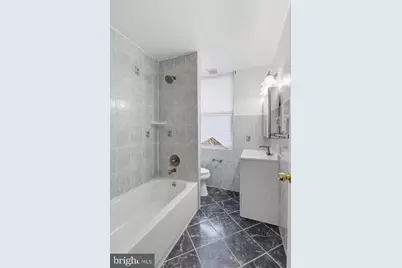 227 Hawaii Avenue NE, Washington, DC 20011 - Photo 17