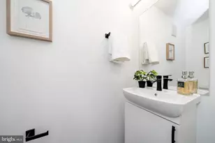 750 19th St NE, Washington, DC 20002 - Photo 7