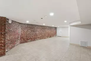 1934 1st St NW, Washington, DC 20001 - Photo 27