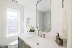 2460 Ontario Rd NW, Washington, DC 20009 - Photo 53