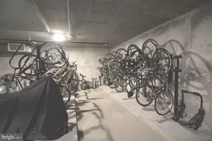 88 V St SW, Washington, DC 20024 - Photo 35