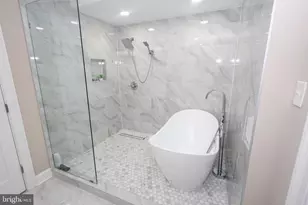 3151 Newton St NE, Washington, DC 20018 - Photo 17