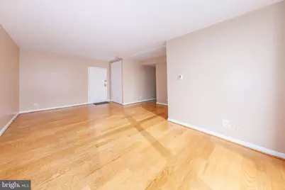 1260 21st Street NW #1004, Washington, DC 20036 - Photo 3