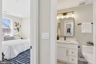 1016 Rhode Island Ave NE, Washington, DC 20018 - Photo 9