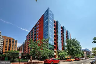 1117 10th St NW, Washington, DC 20001 - Photo 1