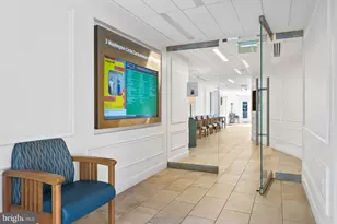 3 Washington Cir NW, Washington, DC 20037 - Photo 19