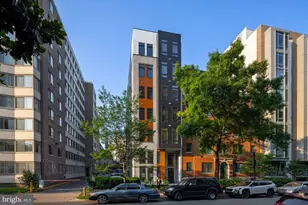 1208 M St NW, Washington, DC 20005 - Photo 19