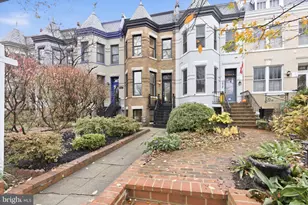 1319 East Capitol St SE, Washington, DC 20003 - Photo 1