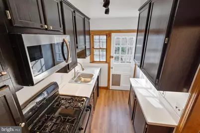 1403 K Street SE, Washington, DC 20003 - Photo 11