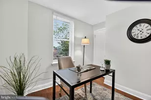 1027 6th St NE, Washington, DC 20002 - Photo 17