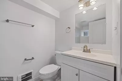 113 R Street NE, Washington, DC 20002 - Photo 37