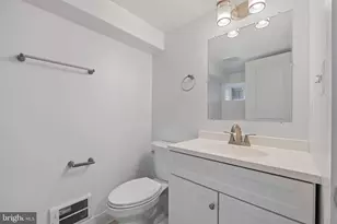 113 R St NE, Washington, DC 20002 - Photo 37