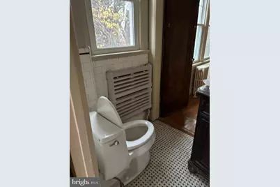 1817 Varnum Street NW, Washington, DC 20011 - Photo 37