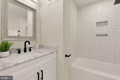 2606 41st Street NW #FIVE, Washington, DC 20007 - Photo 19