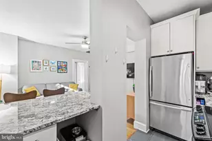 1101 L St NW, Washington, DC 20005 - Photo 19