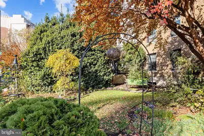 1101 L Street NW #102, Washington, DC 20005 - Photo 37