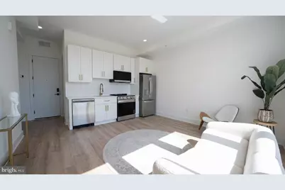 2105 M Street NE #11, Washington, DC 20002 - Photo 3