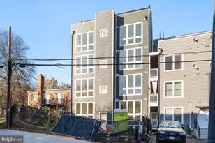 2105 M St NE, Washington, DC 20002 - Photo 59