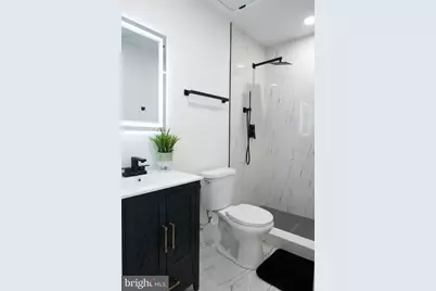 2105 M Street NE #11, Washington, DC 20002 - Photo 11